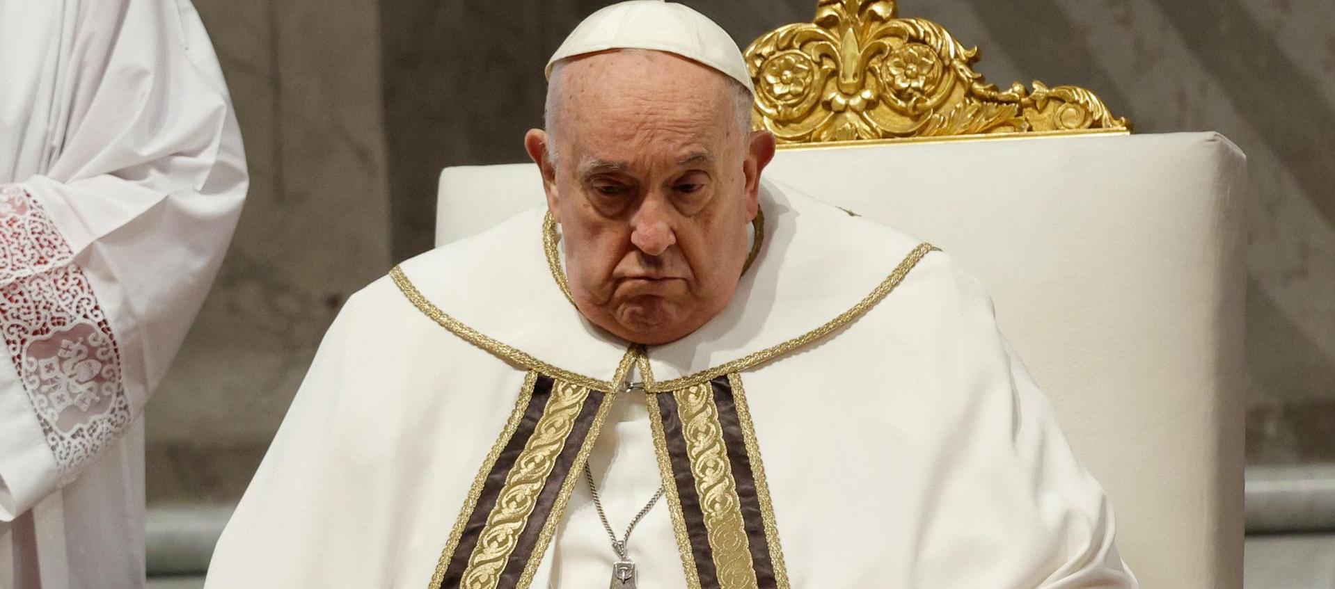 El Papa Presidirá La Vigilia Del Sábado Santo Tras Renunciar Al Vía ...